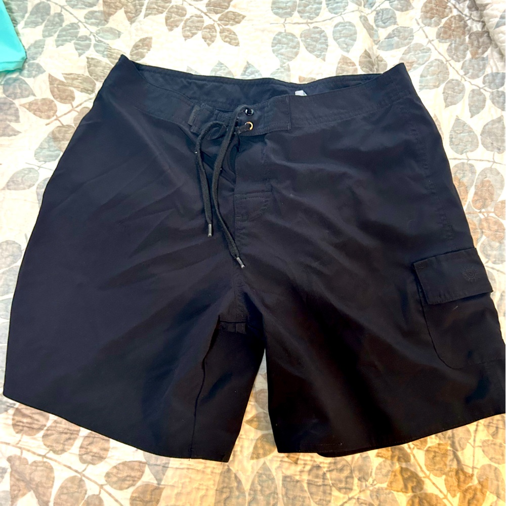 Raya Sun womens sports shorts